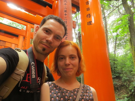 Me with Nix at Fushimi Inari Torii path