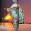 Kimono demonstration at Nishijin Textile Center 19