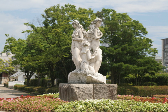 Hiroshima castle memorial park