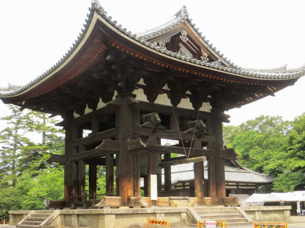 Todaiji temple grand bell
