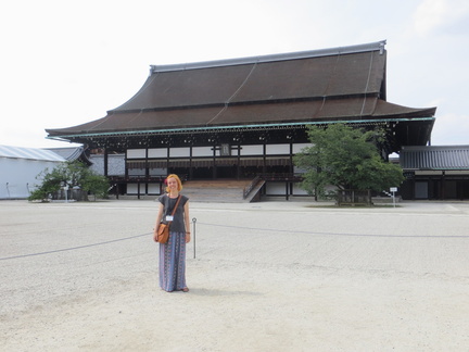 Nixx at Kyoto imperial palace