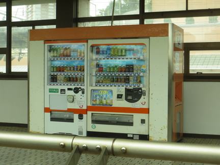 Japanese vending machines are every 100 meters