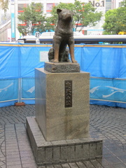 Hachiko memorial at Shibuya 1