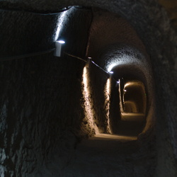 Structrures, tunnels, mines